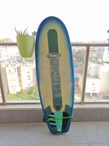 גלשן גלים של seadny