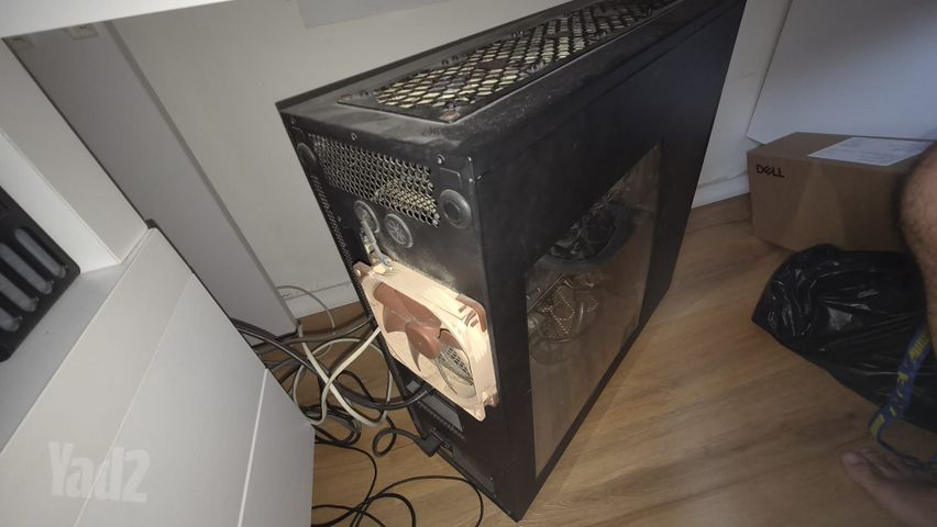 מחשב ישן וחזק fulltower