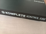 מקלדת שליטה Komplete S88