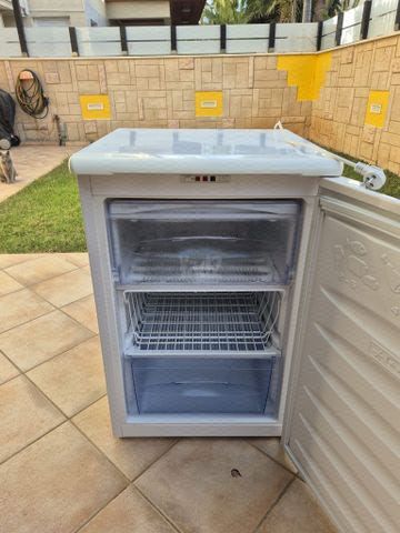 מקפיא beko