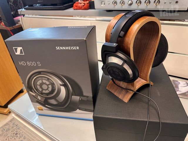 Sennheiser HD800 S