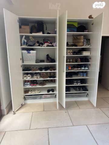 ארון בגדים של IKEA