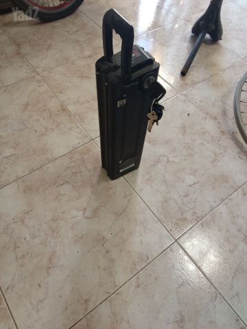 סוללה למכירה