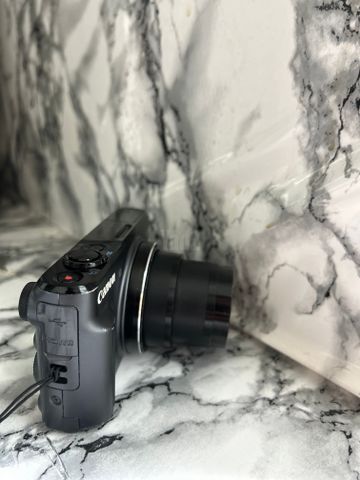 מצלמת Canon PowerShot SX720 HS