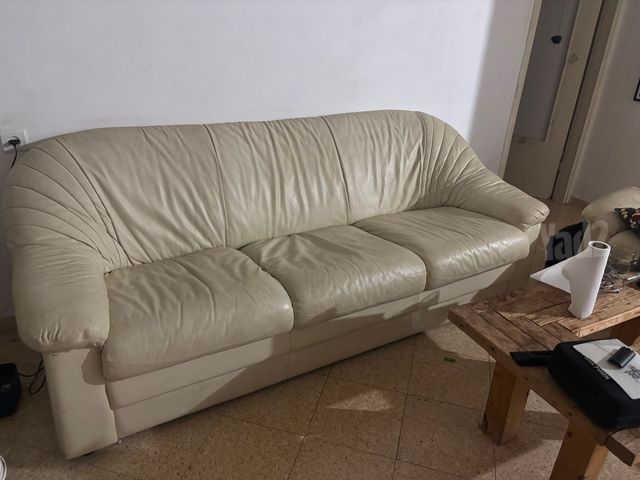 ספת עור