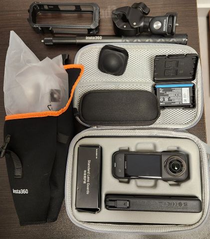 Insta360 x5