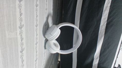 אוזניות JBL