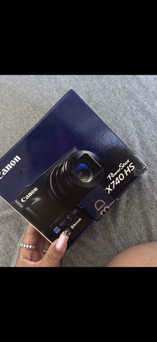 Cannon 740X SH