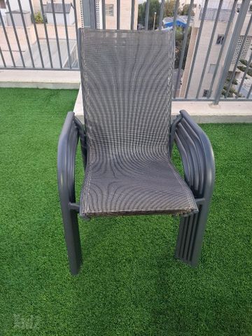 כיסאות גינה