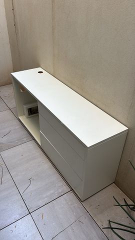 שידת מגירות