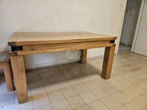 שולחן עץ וינטג
