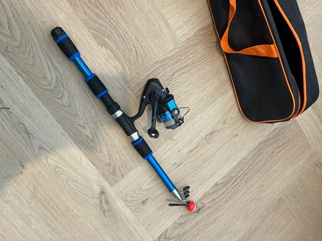 חכת דיג מתקפלת