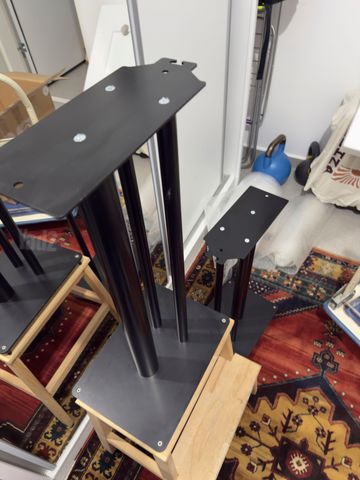 רמקולים q acoustics