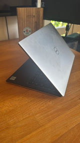 מחשב נייד Dell XPS 13