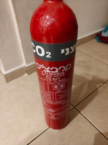 מטף פחמן