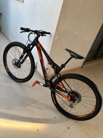 קרבון KTM Scarp Carbon 29