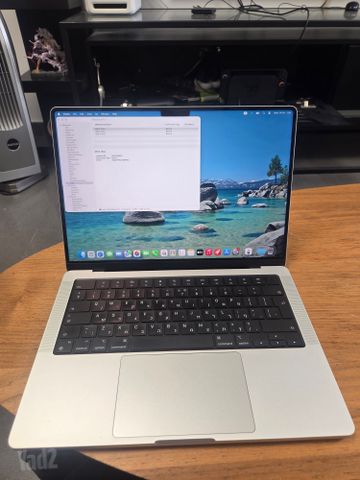 MacBook Pro M2 Pro 32GB 512GB