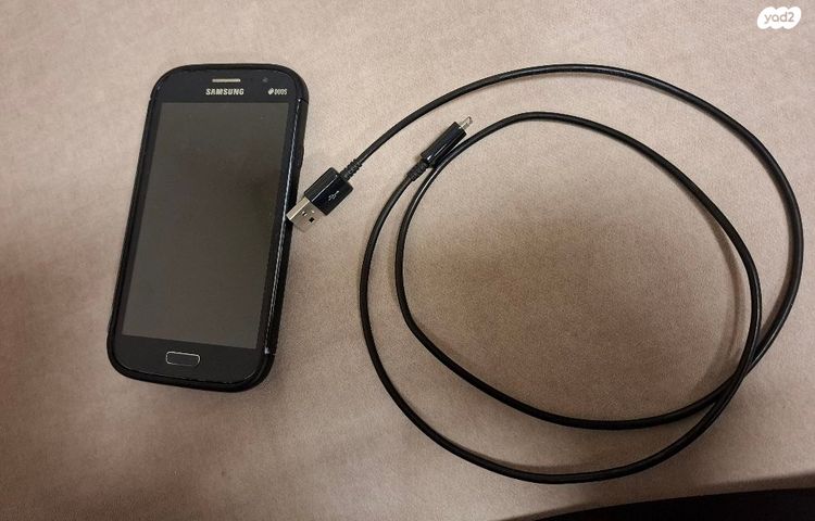 טלפון Galaxy Grand I9082