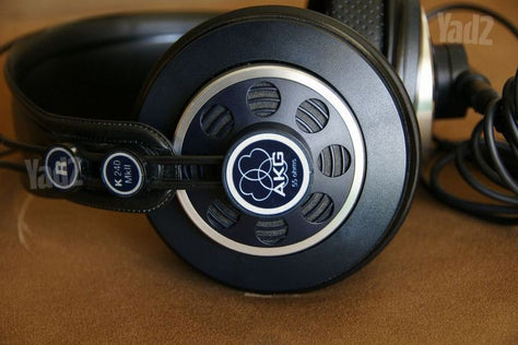 אוזניות AKG K240 MkII