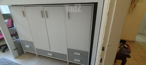 חדר נוער מלא