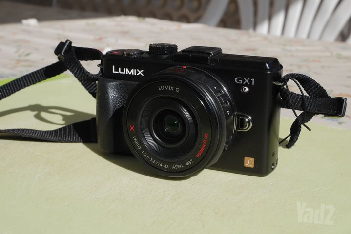 מצלמה LUMIX GX1