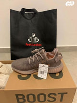 נעלי איזי Adidas Yeezy