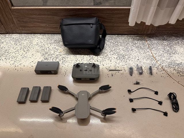 Dji Mini 2 Fly More Combo