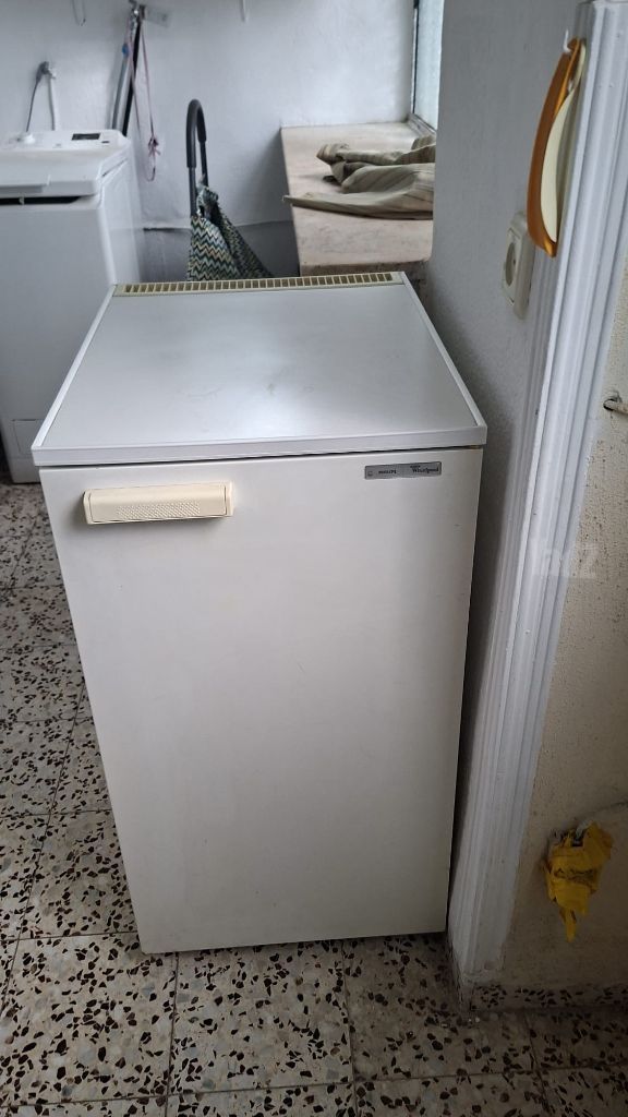 מקרר קטן