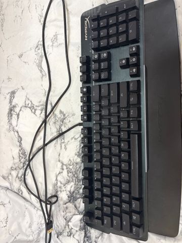 מקלדת מכנית HyperX Alloy