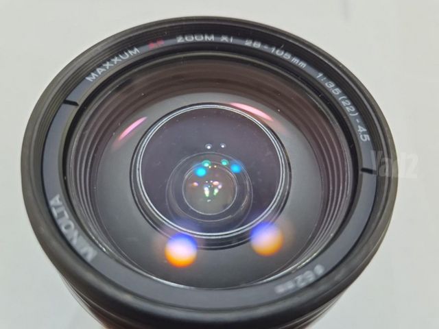 עדשת Minolta AF Zoom xi 28-105