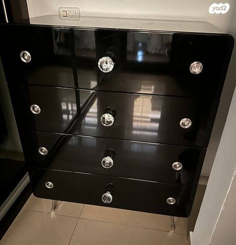 קומודה