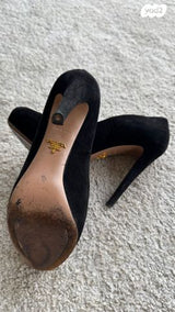נעלי עקב Prada Black Suede