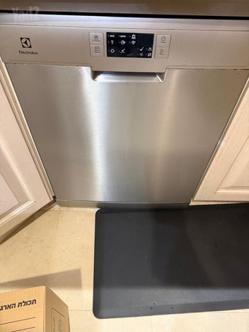 מדיח כלים Electrolux