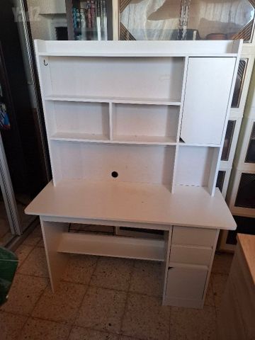 שולחן