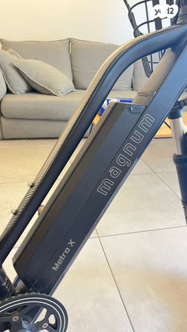 אופניים חשמליים MAGNUM