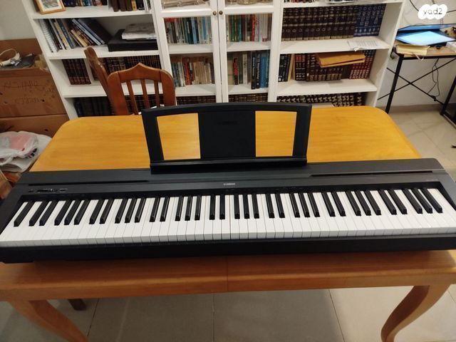 פסנתר חשמלי YAMAHA
