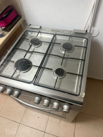 תנור וכיריים