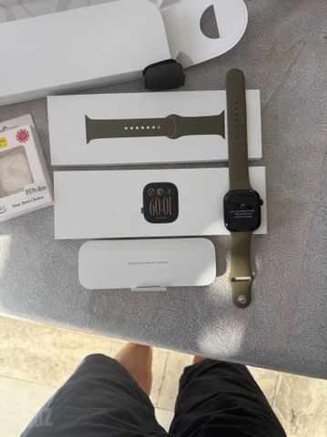 שעון apple