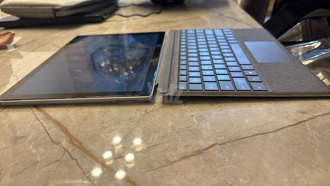 Microsoft Surface Pro 7+
