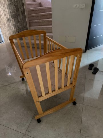 עריסה לתינוק