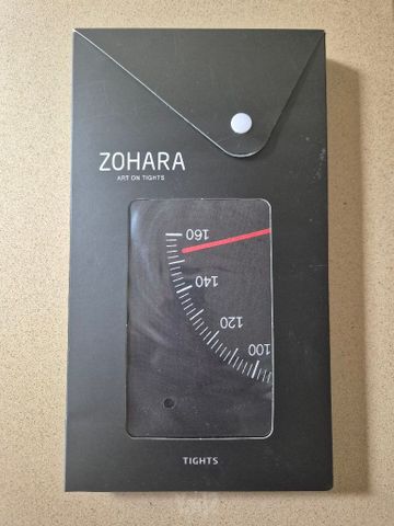 גרביונים של Zohara