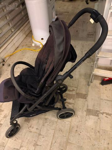 עגלת טיולון cybex