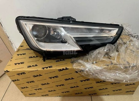 פנס ימין לaudi a4