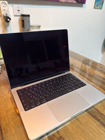 MacBook M1 Pro 14 Inch