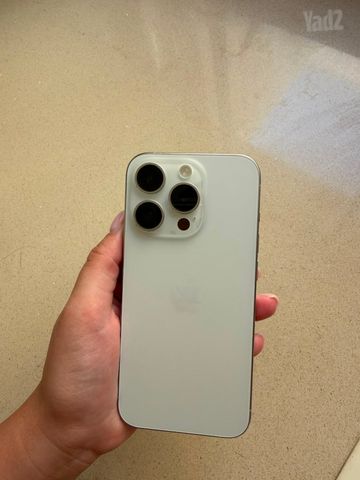 iPhone 15 pro 256gb