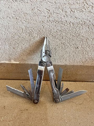לדרמן sopertool 300