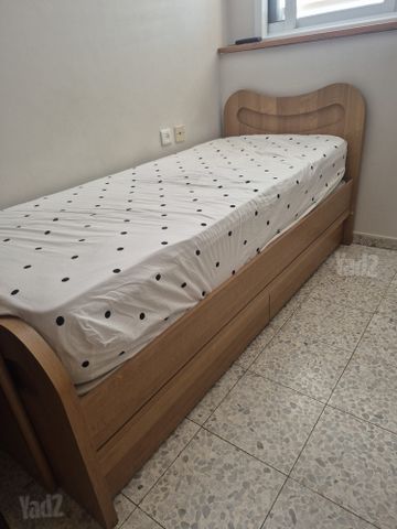 2 מיטות יחיד