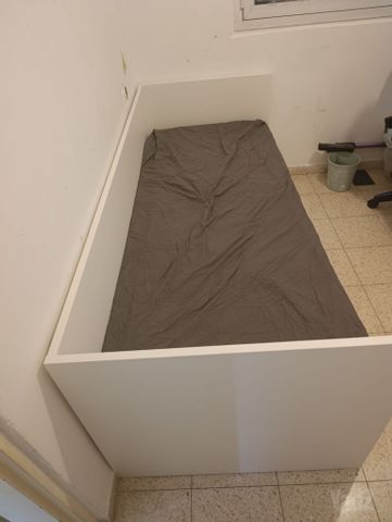מיטת חבר