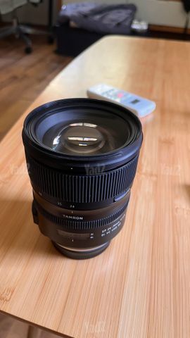 עדשה לקאנון dslr full frame