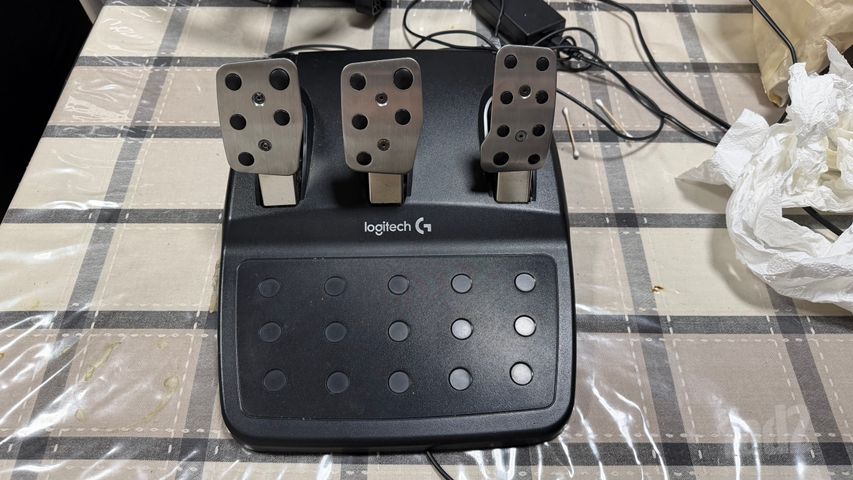 הגה מרוצים Logitech g29